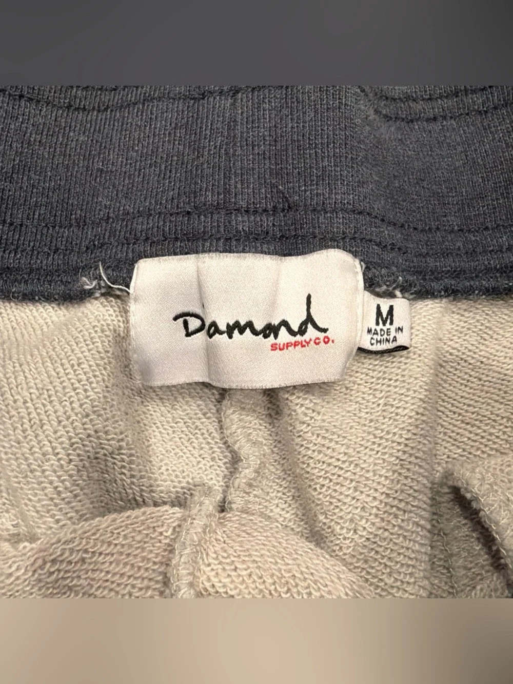 Diamond Supply Co Sweat Shorts Pockets Logo Grey Mens Medium